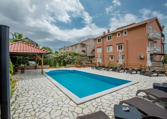 Scerbe Gordana & Miljenko Rab 公寓